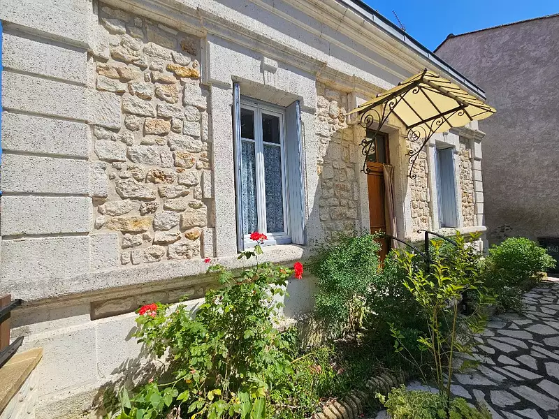 Maison, 93 m²