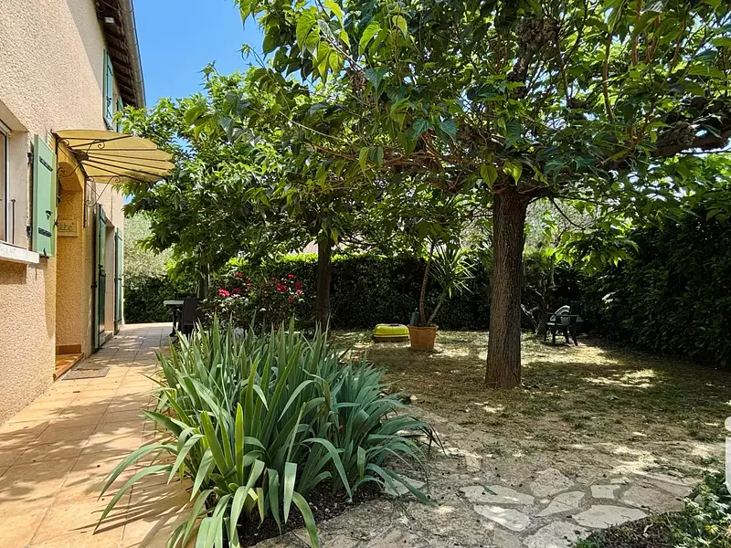 Maison, 107 m²