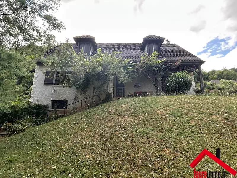Maison, 157 m²