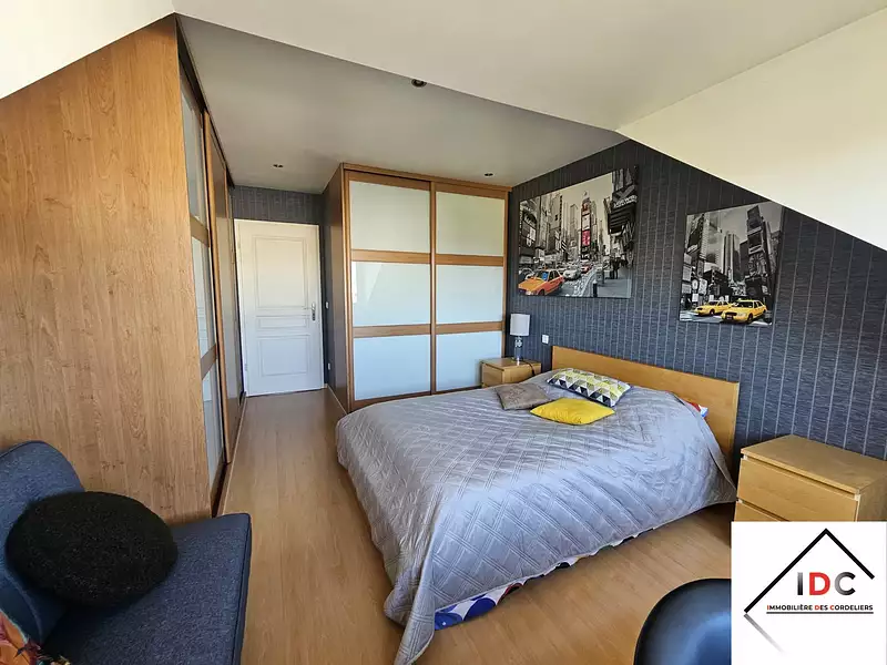 Appartement, 175,08 m²