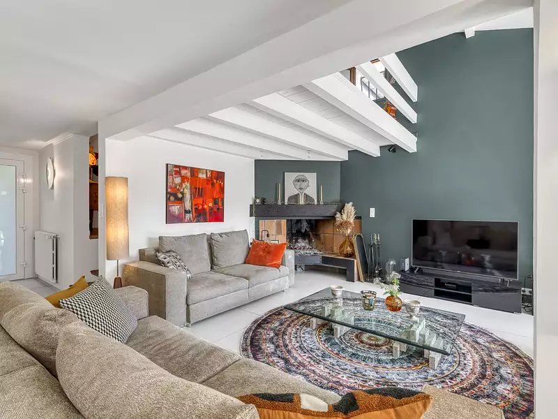 Maison, 243 m²