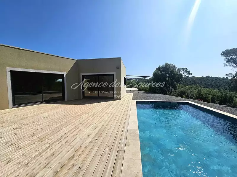 Maison, 176,58 m²