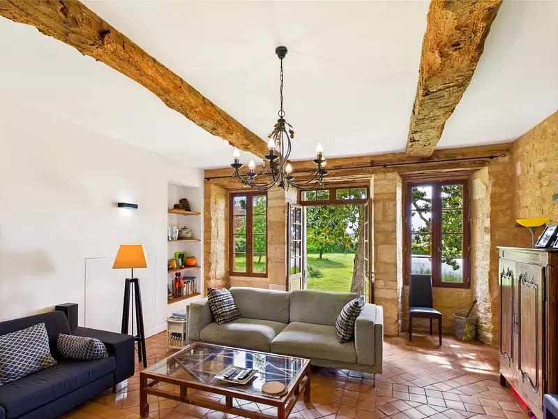 Maison, 560 m²