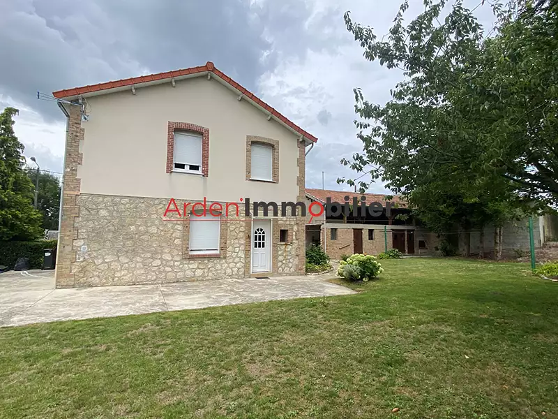 Maison, 121 m²
