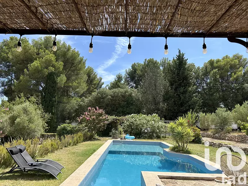 Maison, 222 m²