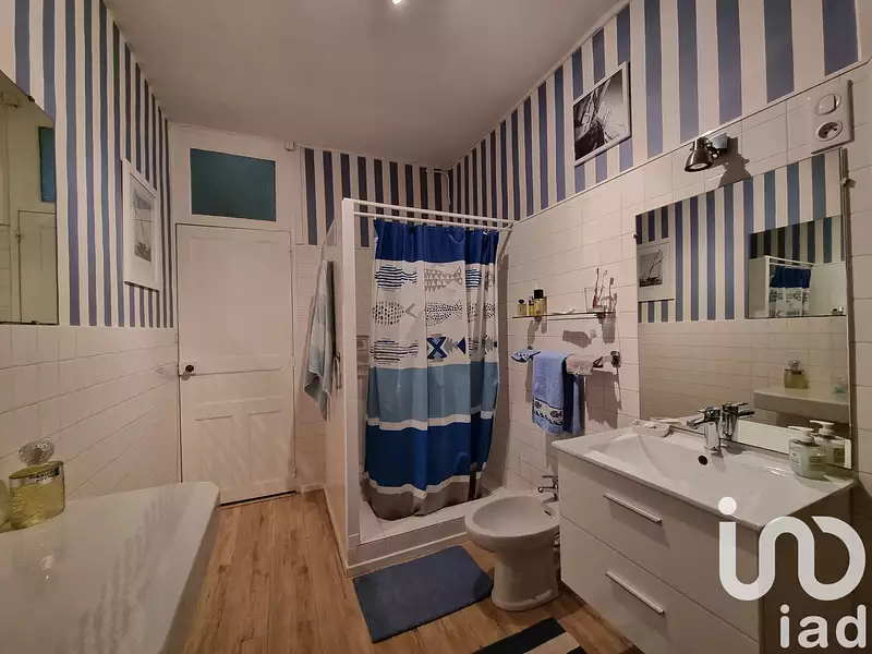 Maison, 181 m²