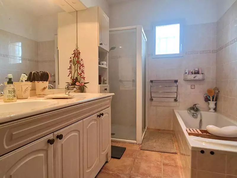 Maison, 165 m²