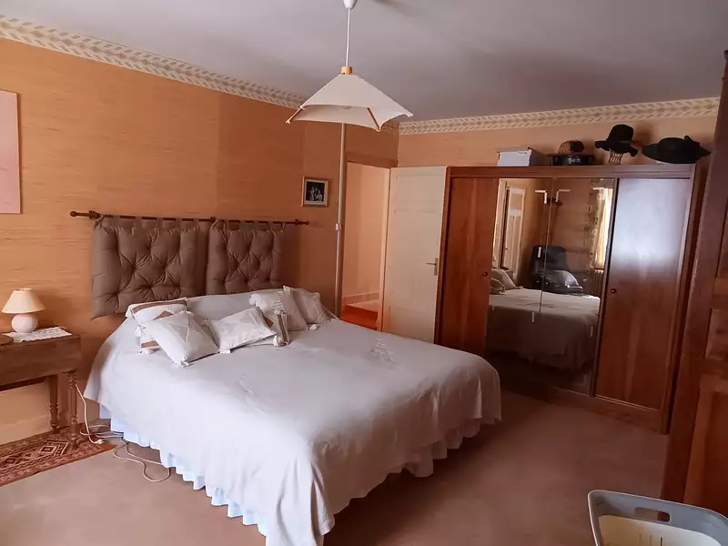 Maison, 230 m²