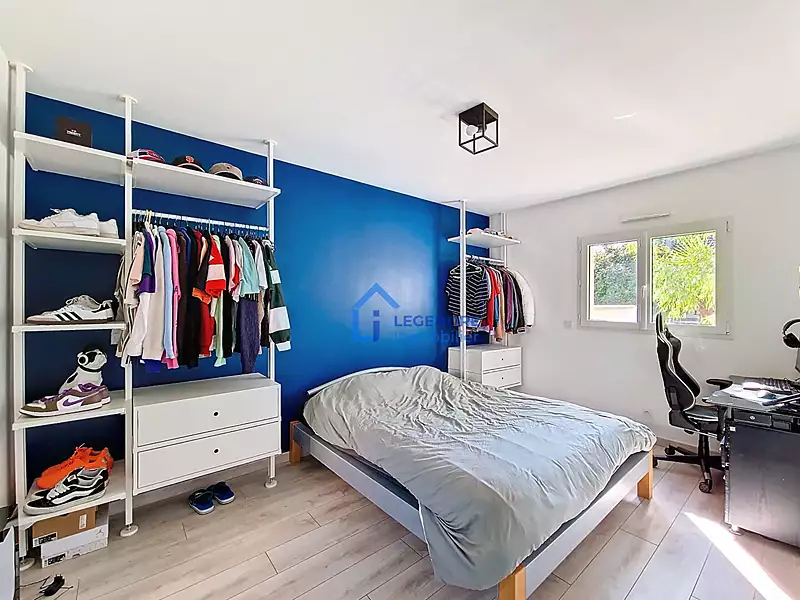 Maison, 250 m²