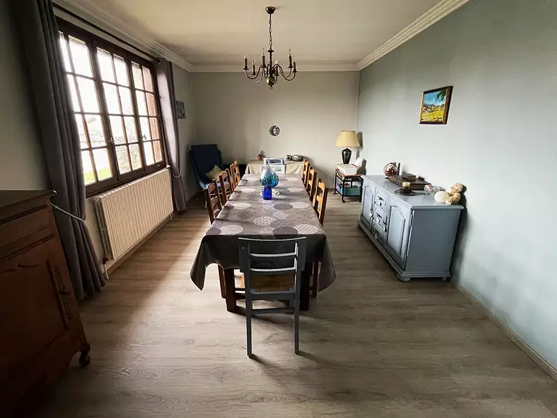 Maison, 170 m²