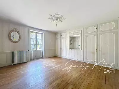 Maison, 180 m²