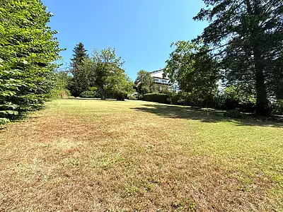 Maison, 243,6 m²