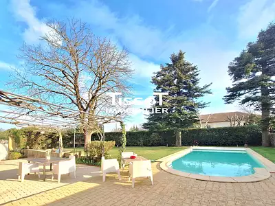 Maison, 238,58 m²