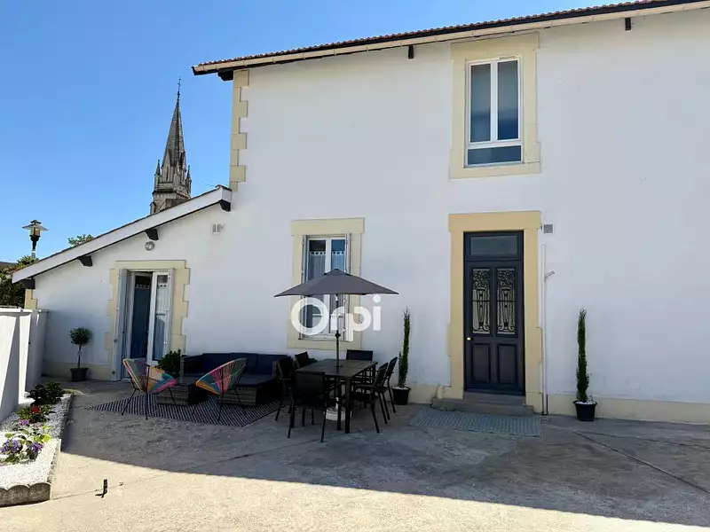 Maison, 93 m²