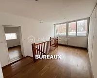 Immeuble, 646 m²