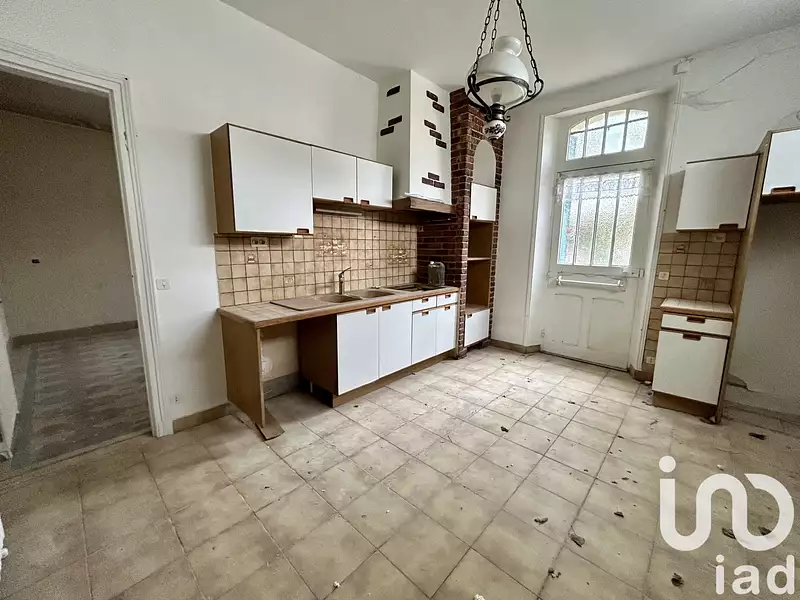 Maison, 242 m²