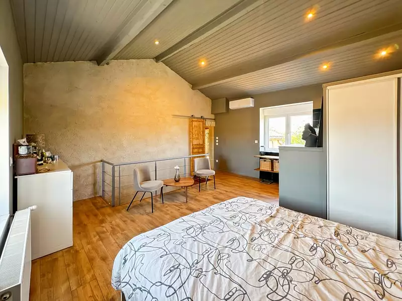 Maison, 195 m²