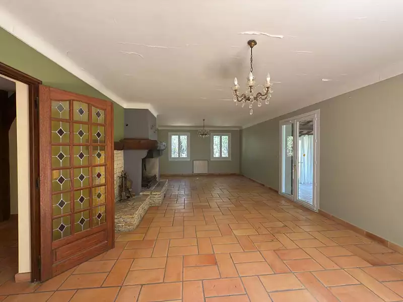 Maison, 240 m²