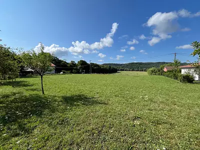 Terrain, 2 500 m²