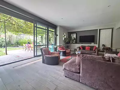 Maison, 267 m²