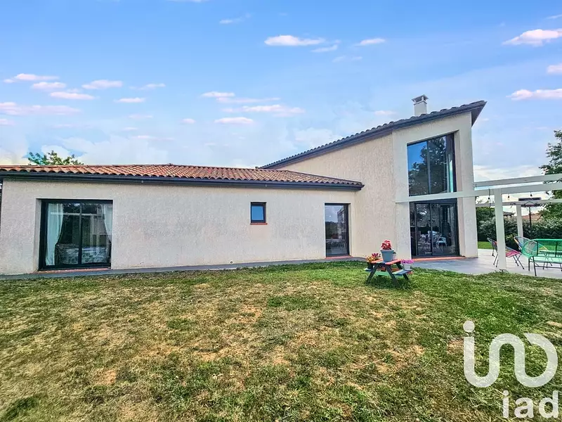 Maison, 177 m²