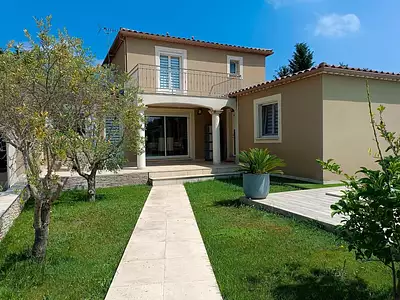 Maison, 162 m²