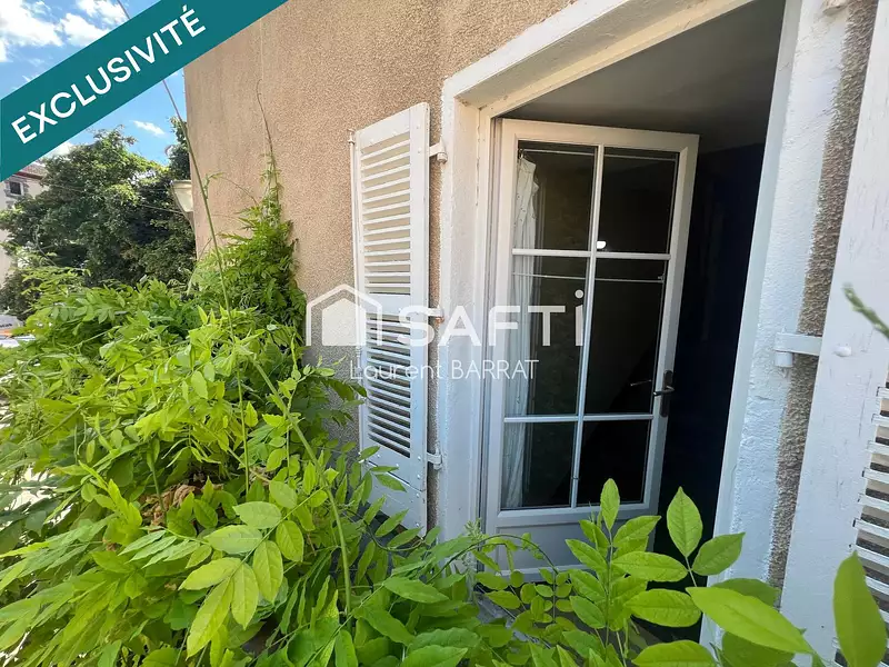 Maison, 157 m²