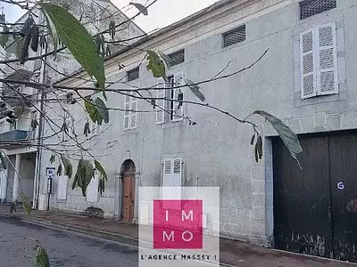 Immeuble, 243,78 m²