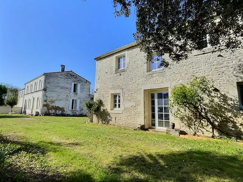 Maison, 140 m²