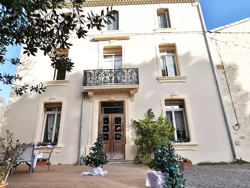 Maison, 301,25 m²