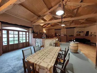 Maison, 266 m²