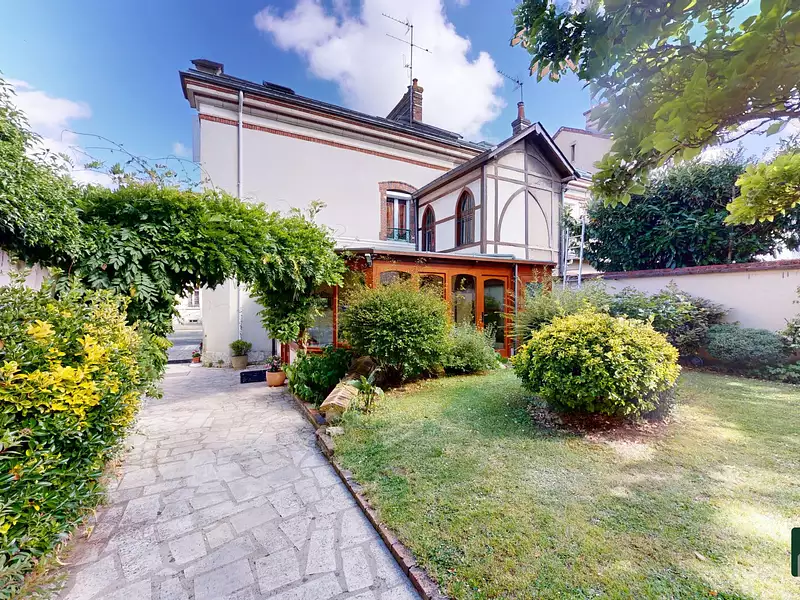 Maison, 177,5 m²
