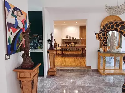 Maison, 256 m²