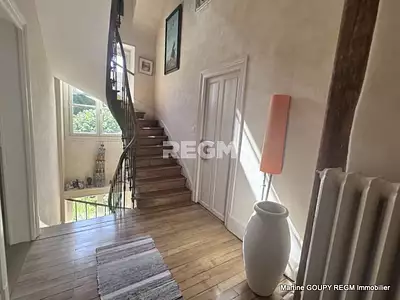 Maison, 290 m²