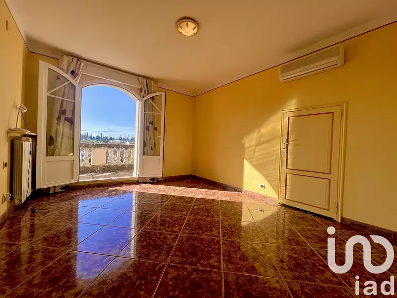Maison, 178 m²