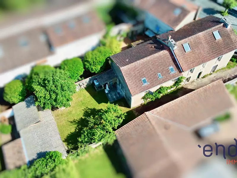 Maison, 258 m²