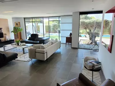 Maison, 312 m²