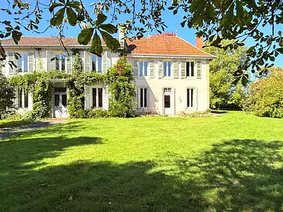 Maison, 308,3 m²