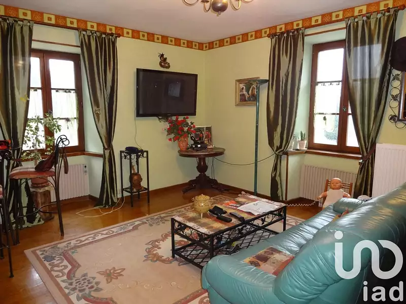 Maison, 240 m²