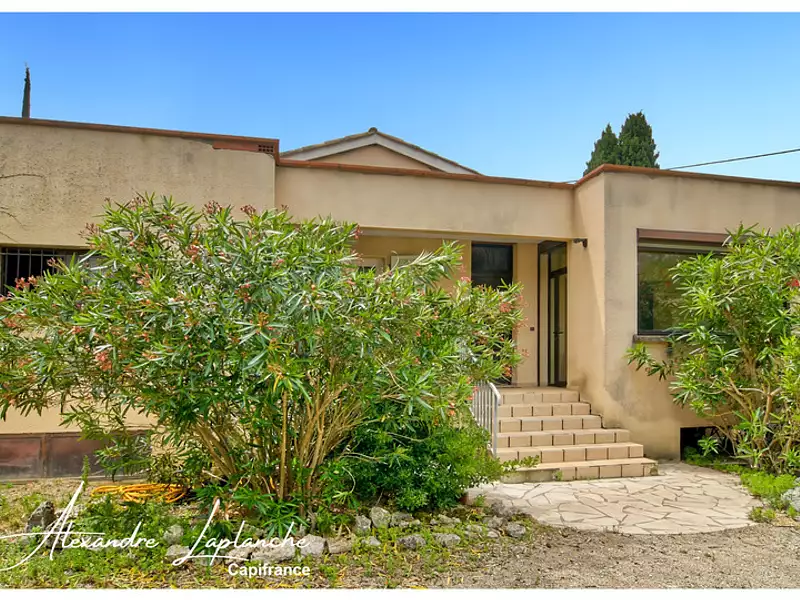 Maison, 177 m²