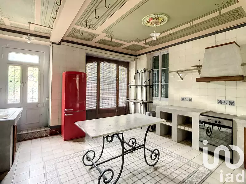 Maison, 225 m²
