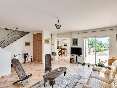 Maison, 160 m²