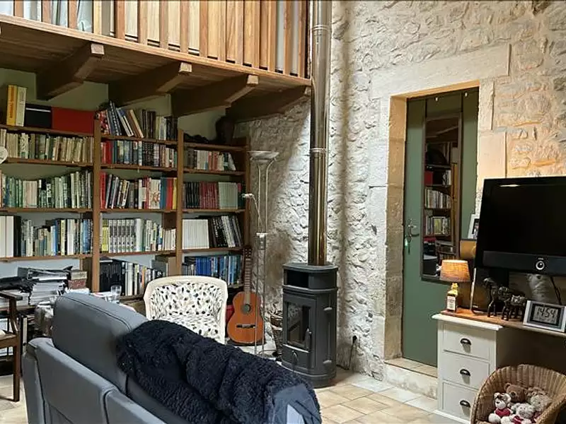 Maison, 587 m²