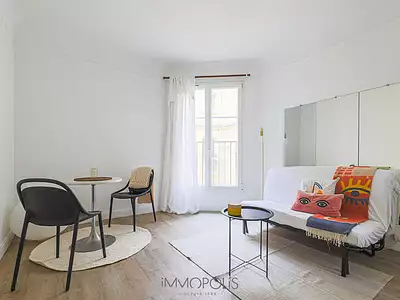 193 000 € 11 029 €/m² Appartement • 17,5 m² • 1 pièce • 1 chambre Paris 18ème (75018)