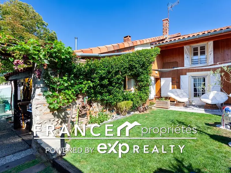 Maison, 245 m²