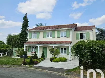 Maison, 185 m²