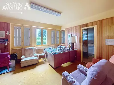 Maison, 240 m²