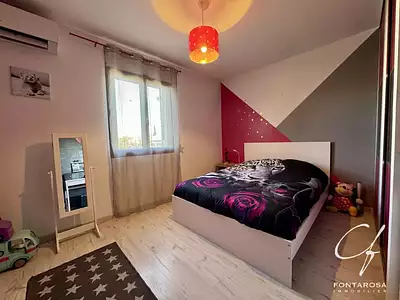 Maison, 163 m²