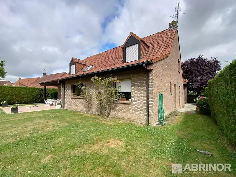 Maison, 233 m²