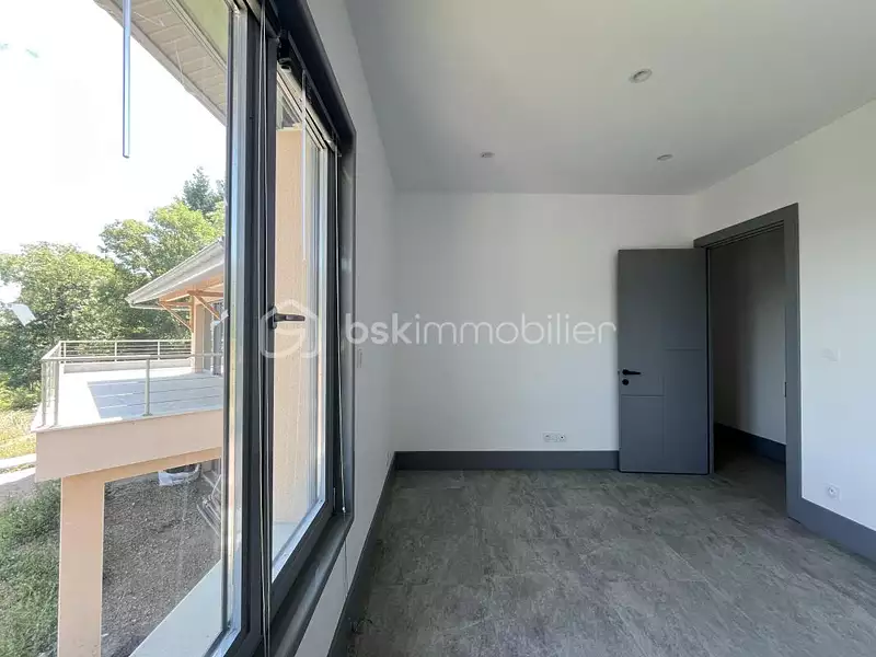 Maison, 224 m²